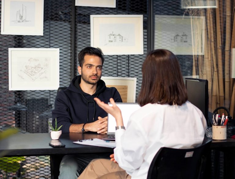 Stylishes Lebenslaufdesign: Wie Sie mit Kreativität und Stil beeindrucken können